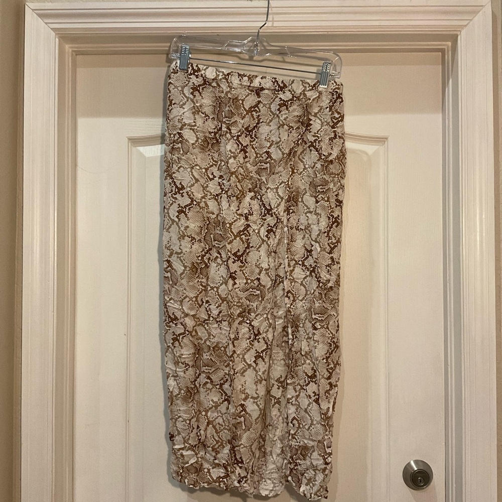 Stylish Snake Print Midi Skirt